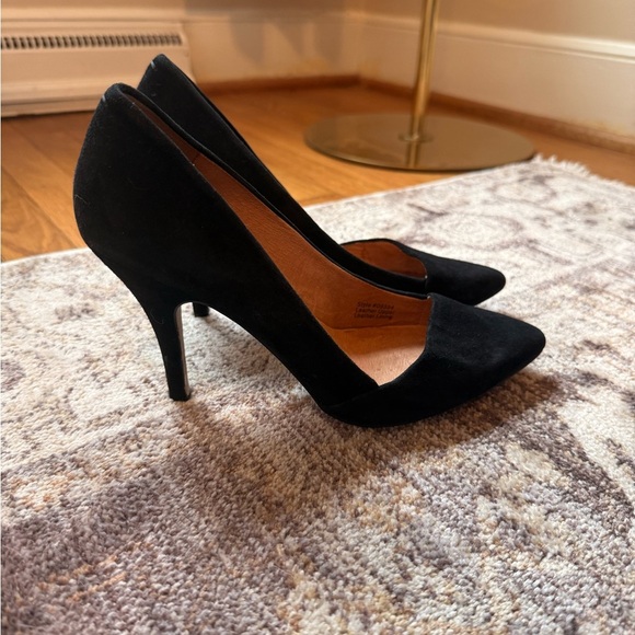 Madewell Mira Black Suede Pumps - Picture 3 of 5